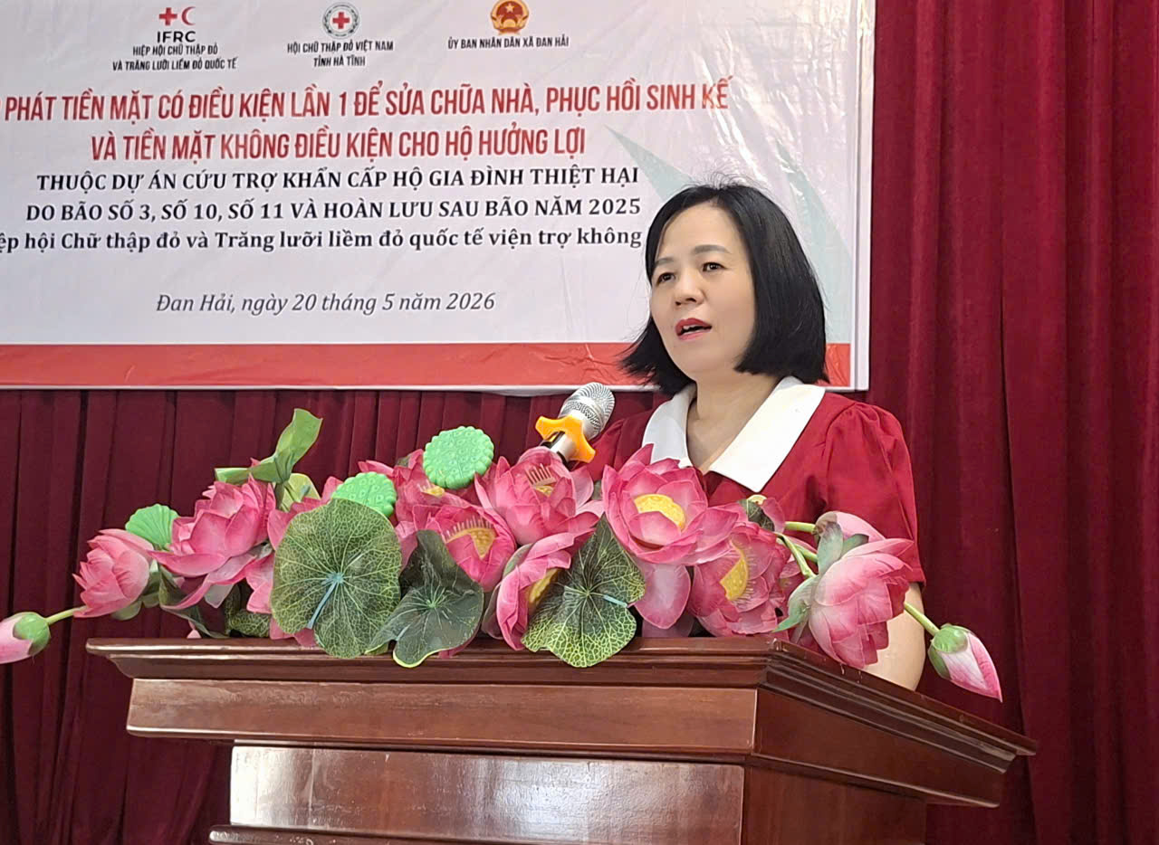 Hội Chữ thập đỏ cấp phát 435 triệu đồng hỗ trợ người dân xã Đan Hải khắc phục hậu quả thiên tai
