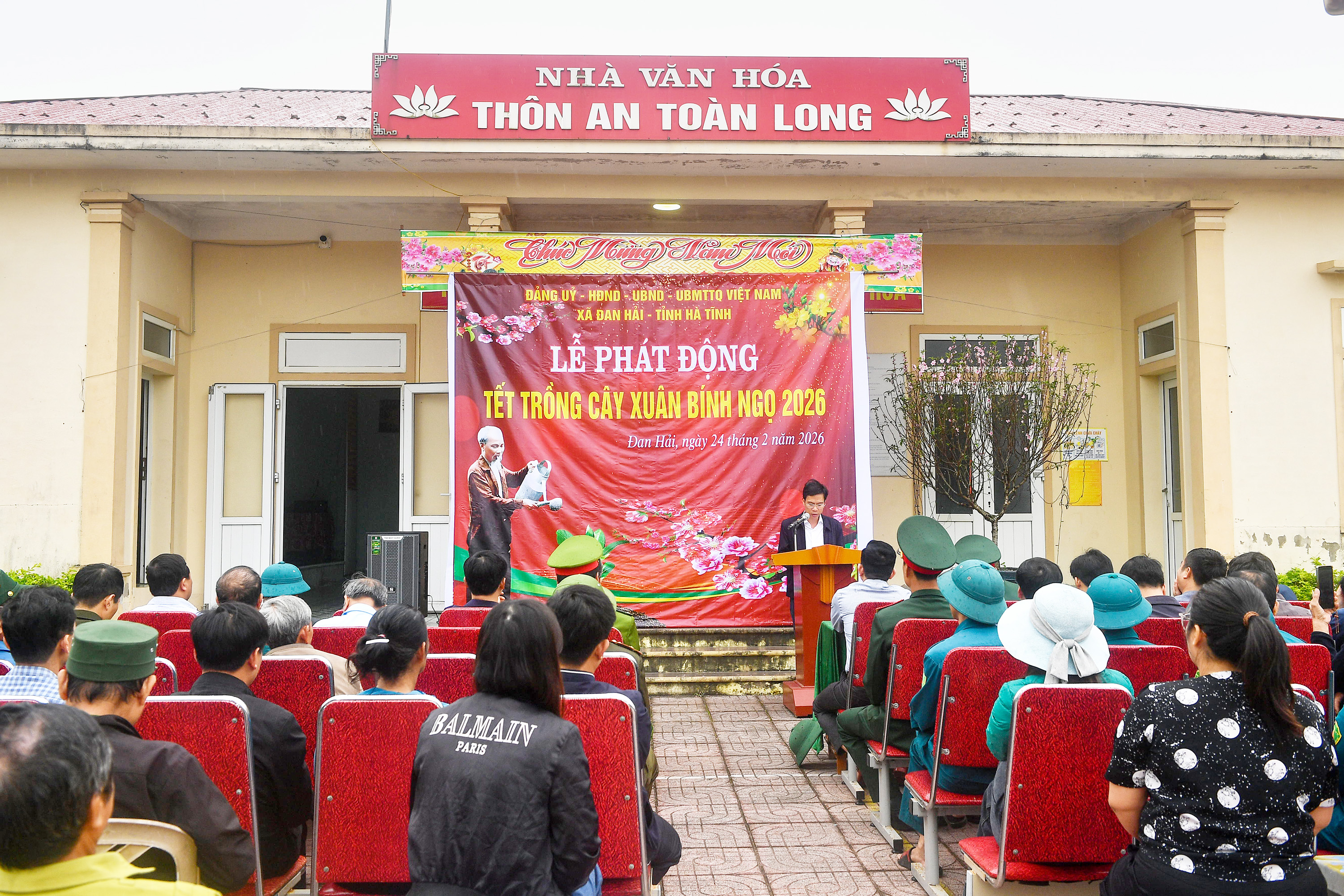 Đan Hải: Sôi nổi Lễ phát động “Tết trồng cây đời đời nhớ ơn Bác Hồ” Xuân Bính Ngọ 2026.