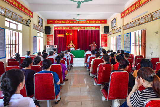 Chi bộ thôn Phúc Lộc tổ chức kỳ sinh hoạt đầu tiên sau sáp nhập