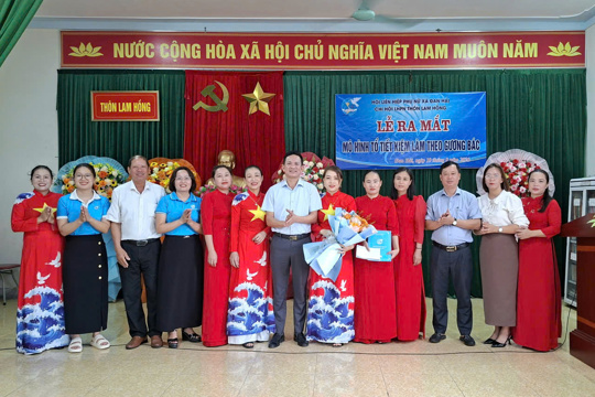 Hội LHPN xã cụ thể hóa việc học và làm theo Bác bằng mô hình Tổ tiết kiệm làm theo gương Bác