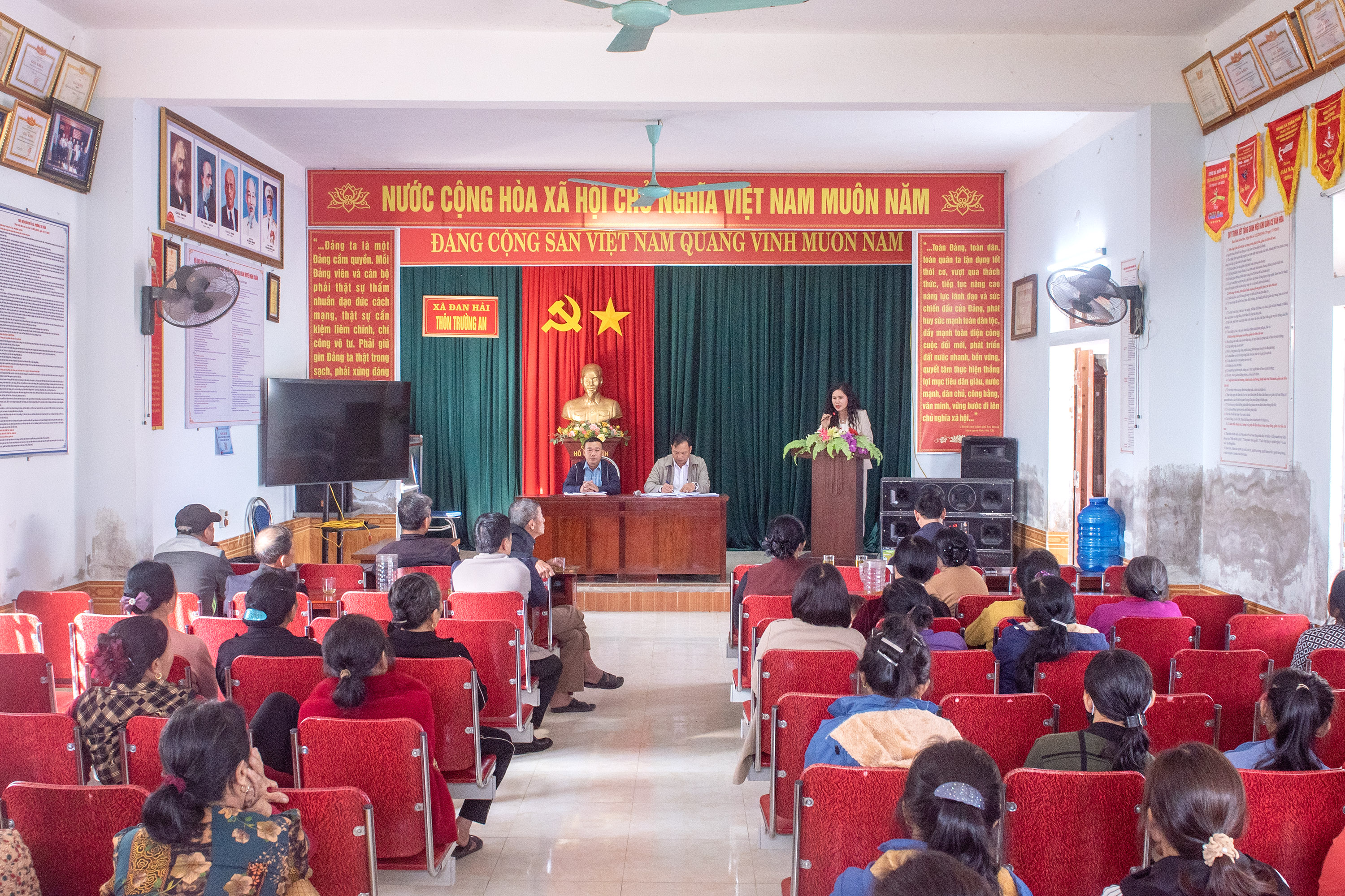 Xã Đan Hải: Cử tri thôn Trường An tín nhiệm cao đối với người ứng cử đại biểu HĐND xã nhiệm kỳ 2026–2031. 